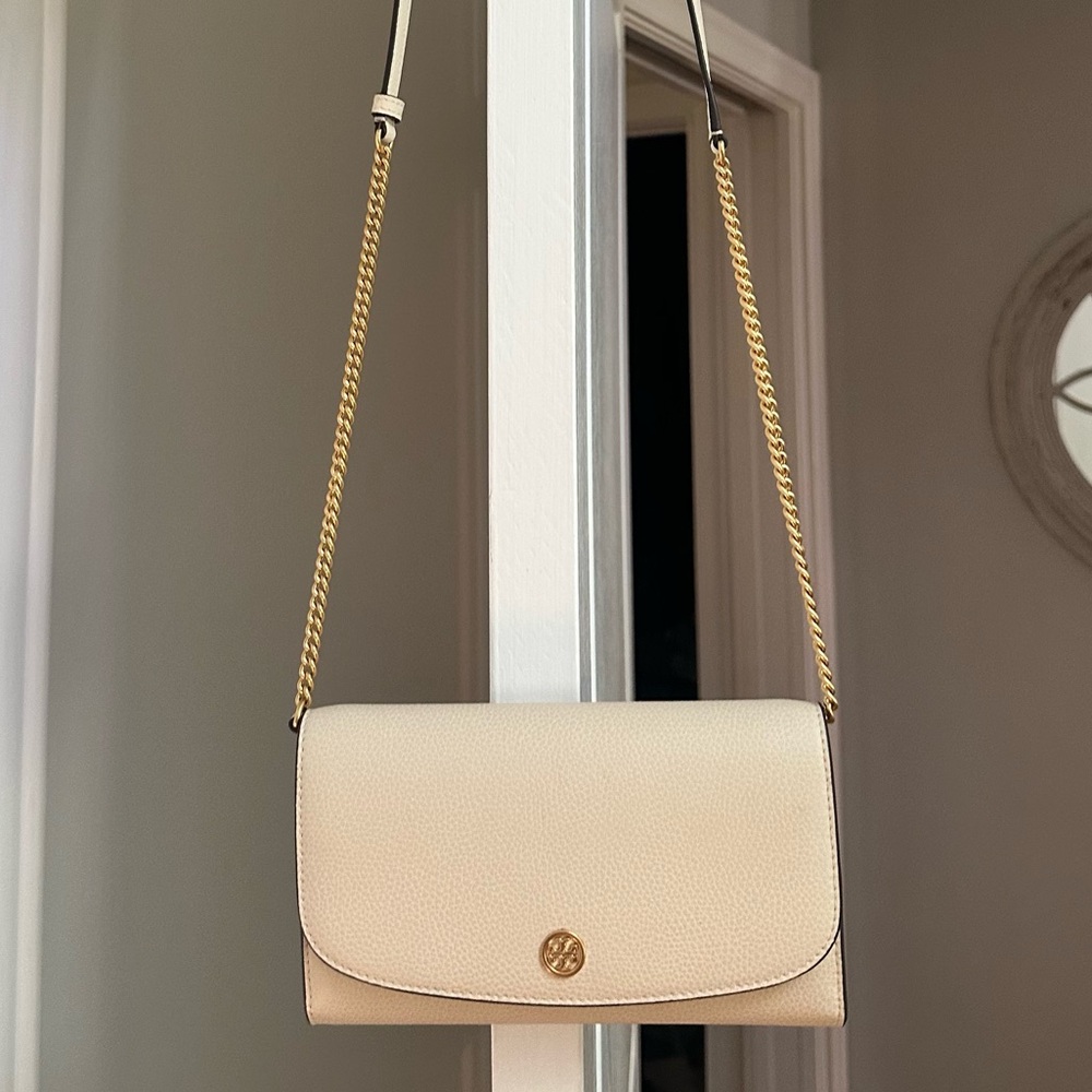 Tory Burch Robinson Pebbled Cream Crossbody Bag